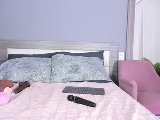 ashly-hills's Live Sex Cam Show