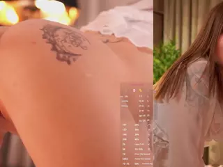 Elizabeth and Ember's Live Sex Cam Show