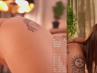 Elizabeth and Ember's Live Sex Cam Show