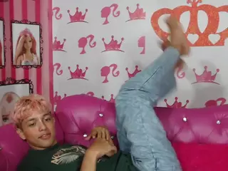 jisus-cat's Live Sex Cam Show