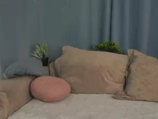 MariamBurby's Live Sex Cam Show