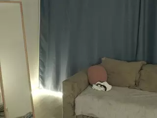 MariamBurby's Live Sex Cam Show