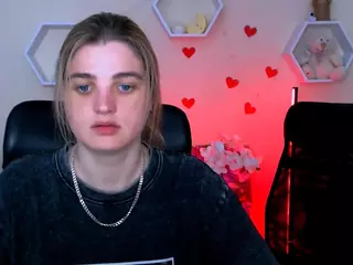 doll-vey's Live Sex Cam Show