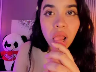 sarascoot's Live Sex Cam Show
