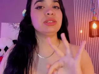 sarascoot's Live Sex Cam Show