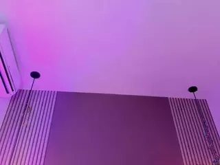 sarascoot's Live Sex Cam Show