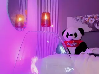 sarascoot's Live Sex Cam Show
