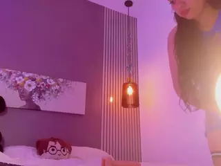 sarascoot's Live Sex Cam Show