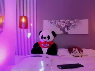 sarascoot's Live Sex Cam Show