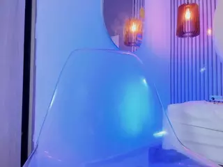 sarascoot's Live Sex Cam Show
