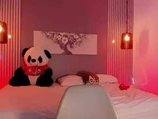 sarascoot's Live Sex Cam Show
