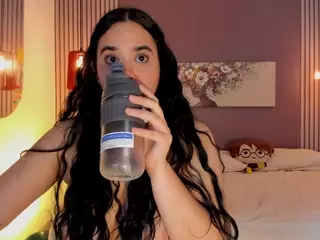 sarascoot's Live Sex Cam Show