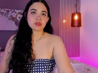 sarascoot's Live Sex Cam Show