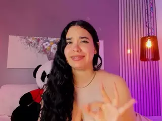sarascoot's Live Sex Cam Show