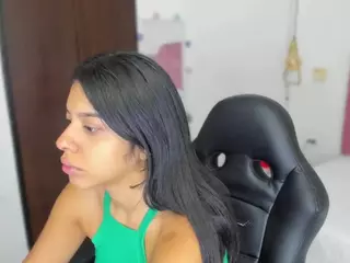Sarasoph's Live Sex Cam Show