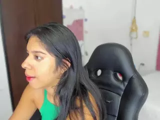 Sarasoph's Live Sex Cam Show