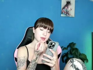 SweetsAlma's Live Sex Cam Show