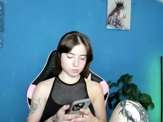 SweetsAlma's Live Sex Cam Show