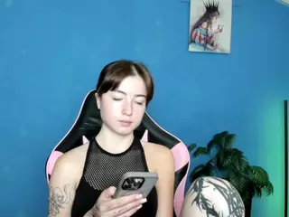 SweetsAlma's Live Sex Cam Show