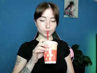 SweetsAlma's Live Sex Cam Show