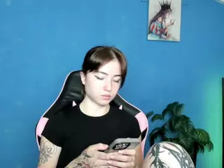 SweetsAlma's Live Sex Cam Show