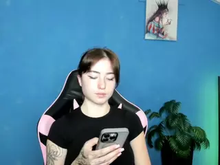SweetsAlma's Live Sex Cam Show