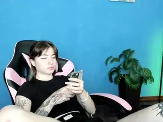SweetsAlma's Live Sex Cam Show