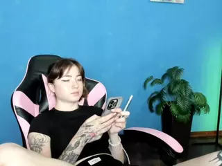 SweetsAlma's Live Sex Cam Show