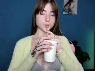 SweetsAlma's Live Sex Cam Show