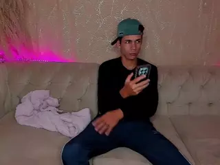 Sweetsin21's Live Sex Cam Show
