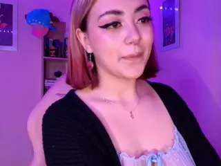 violet-smilee's Live Sex Cam Show