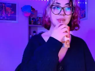 violet-smilee's Live Sex Cam Show