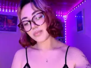 violet-smilee's Live Sex Cam Show