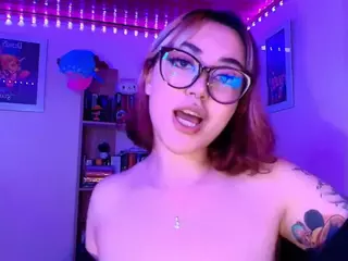 violet-smilee's Live Sex Cam Show