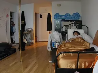voyeurcam-CelticIRON-01's Live Sex Cam Show