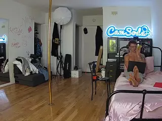 voyeurcam-CelticIRON-01's Live Sex Cam Show