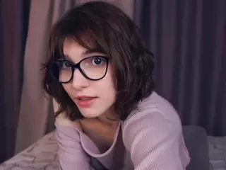 Thea's Live Sex Cam Show