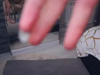Thea's Live Sex Cam Show