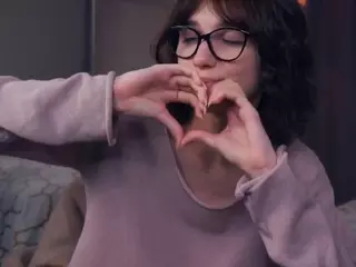 Thea's Live Sex Cam Show