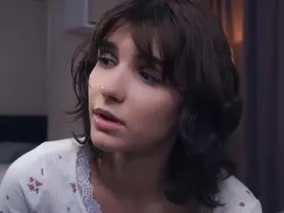 Thea's Live Sex Cam Show