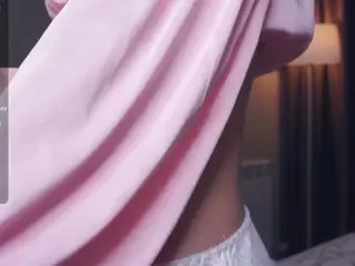 Thea's Live Sex Cam Show