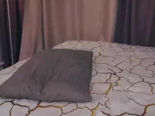 Thea's Live Sex Cam Show
