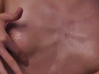 Thea's Live Sex Cam Show