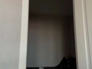 Live cam show with Thea