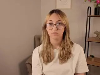 cheryl-johnson's Live Sex Cam Show