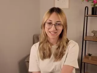 cheryl-johnson's Live Sex Cam Show