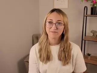 cheryl-johnson's Live Sex Cam Show
