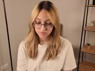cheryl-johnson's Live Sex Cam Show