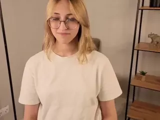cheryl-johnson's Live Sex Cam Show