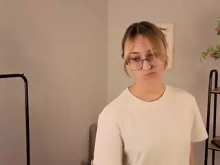 cheryl-johnson's Live Sex Cam Show